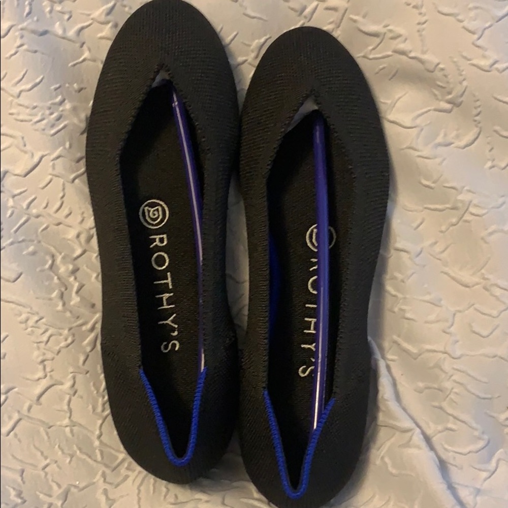 Brand new never worn Rothys